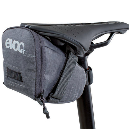 Bolsa de Selim EVOC SEAT BAG TOUR L Cinzento