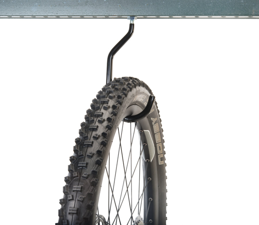 Park Tool 470 instalado a suportar uma roda de BTT