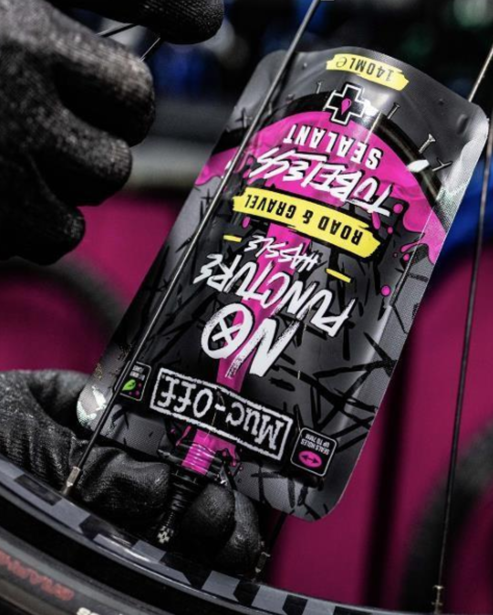 MUC-OFF Road & Gravel Preventivo Líquido (140 ml)