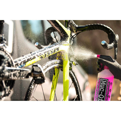 Recarga Concentrada de Limpador de Bicicleta MUC-OFF NANO GEL CONCENTRATE (1 L para 4 L)