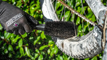 Kit de Escovas de Limpeza MUC-OFF (5 peças)