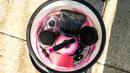 Kit de Manutenção MUC-OFF BUCKET KIT