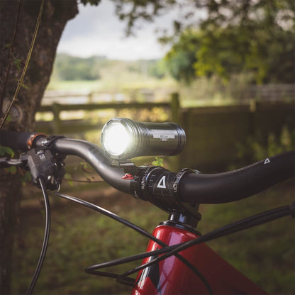 Luz Dianteira EXPOSURE LIGHTS RACE MK18