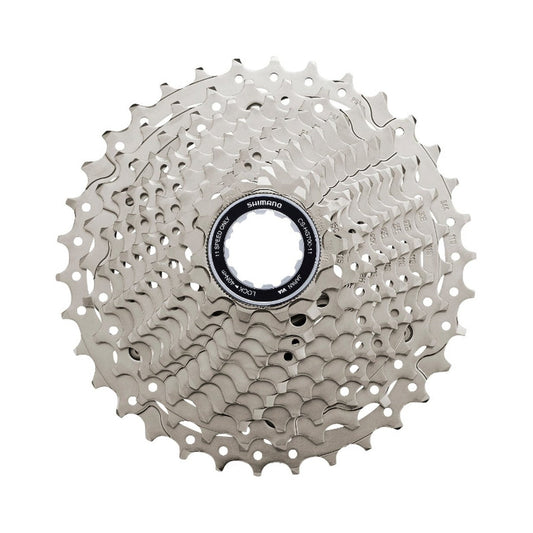 Cassete de 11 velocidades SHIMANO CS-HG700 – fotografia principal sobre fundo branco