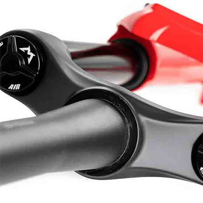 Garfo MARZOCCHI BOMBER Z2 27,5" Rail Sweep-Adj Eixo 15 mm Boost Desvio 44 mm Vermelho