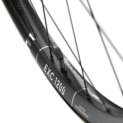 Roda Traseira DT SWISS EXC 1200 CLASSIC 30 mm 27.5" 12x148 mm Boost