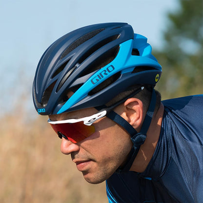 Capacete de Estrada GIRO SYNTAX MIPS Preto Mate