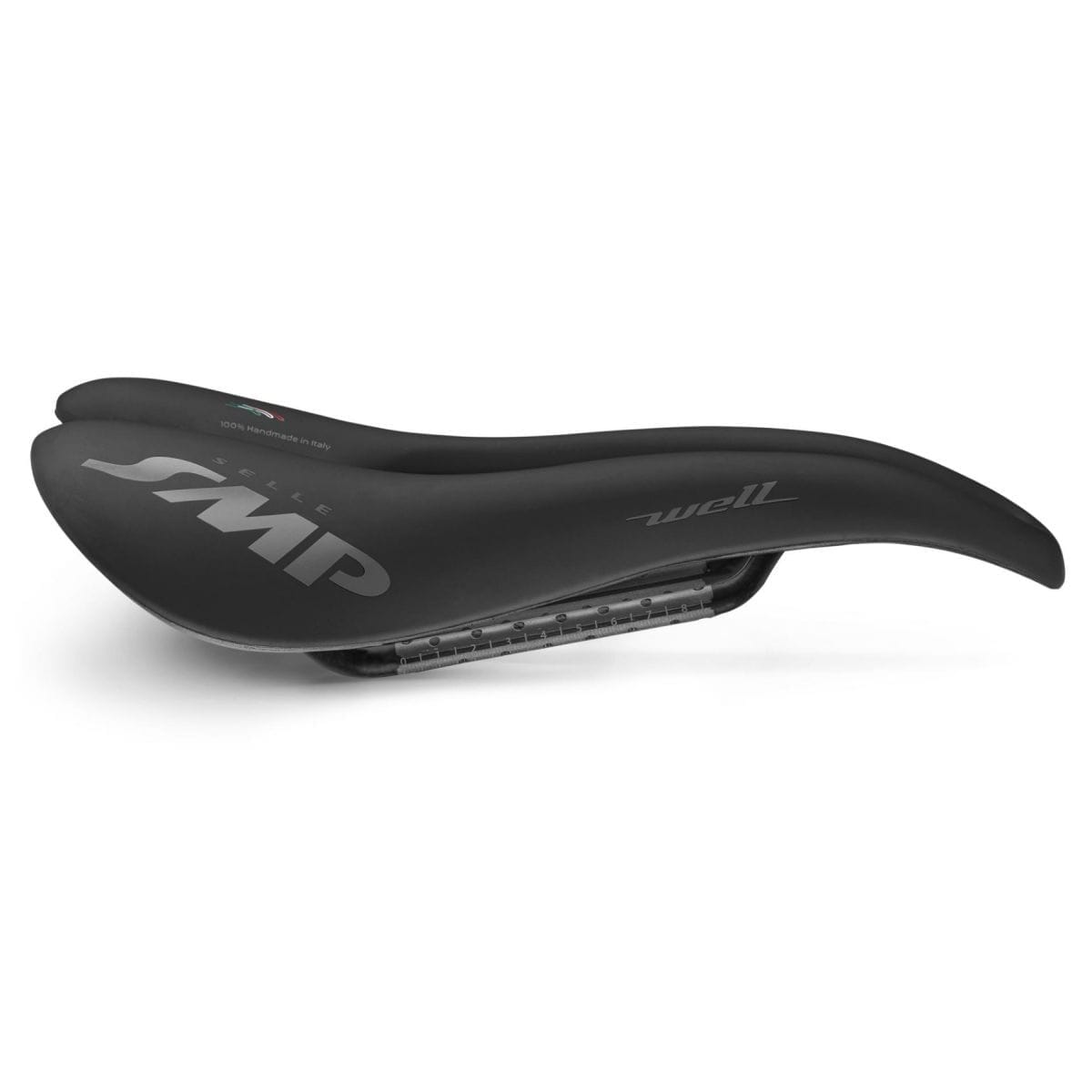 Selle SMP WELL S Largeur 138mm Rails carbone