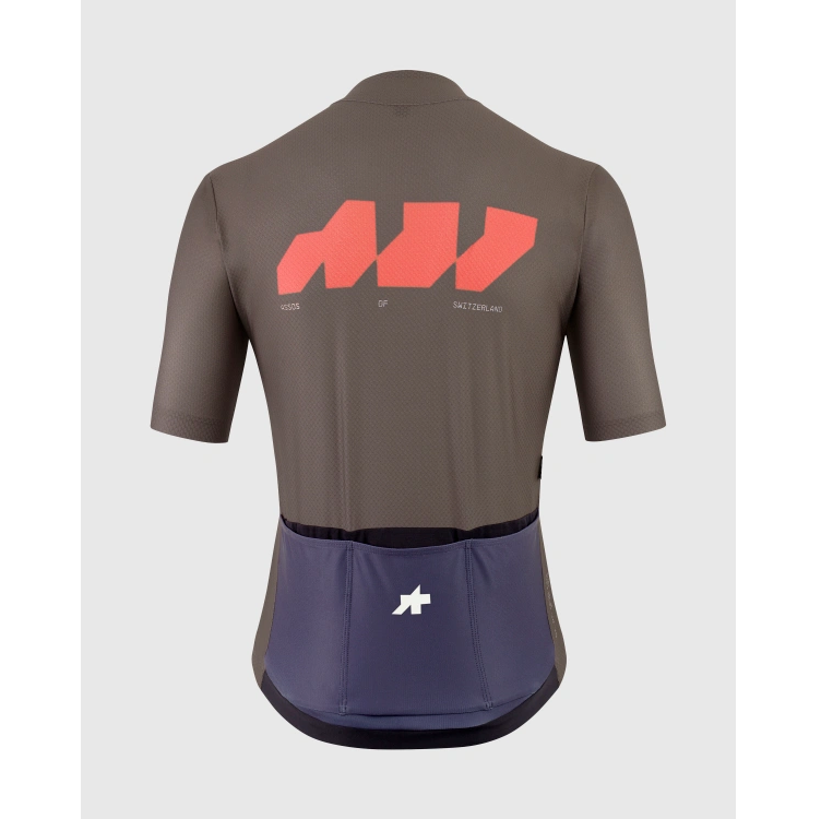 ASSOS EQUIPE R S11 Jersey We are the A Manga curta castanha
