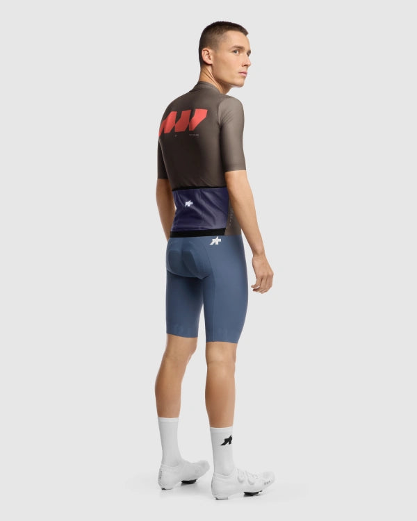 ASSOS EQUIPE R S11 Jersey We are the A Manga curta castanha