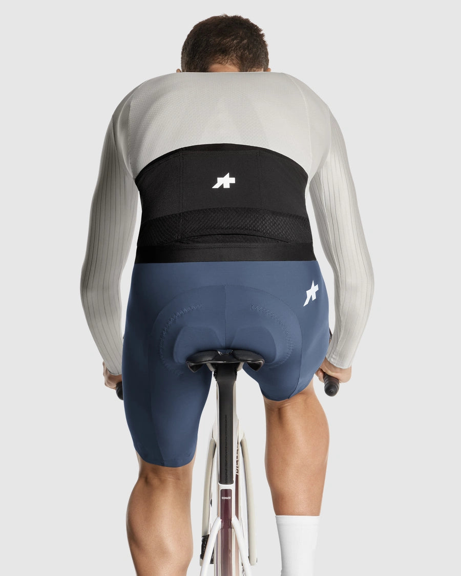 ASSOS EQUIPE RS S11 Camisola de manga comprida Leite de amêndoa