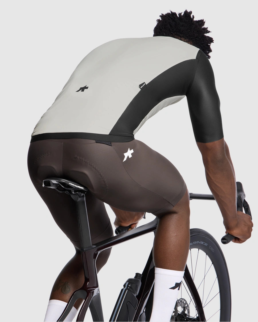 Casaco sem mangas ASSOS MILLE GT WIND S11 Leite de amêndoa