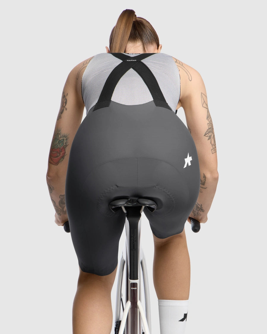 ASSOS DYORA R S11 Calção-calção cinzento para mulher
