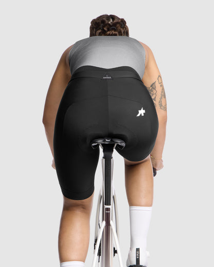 Calção Curto ASSOS UMA GT HALF S11 LONG Mulher Preto