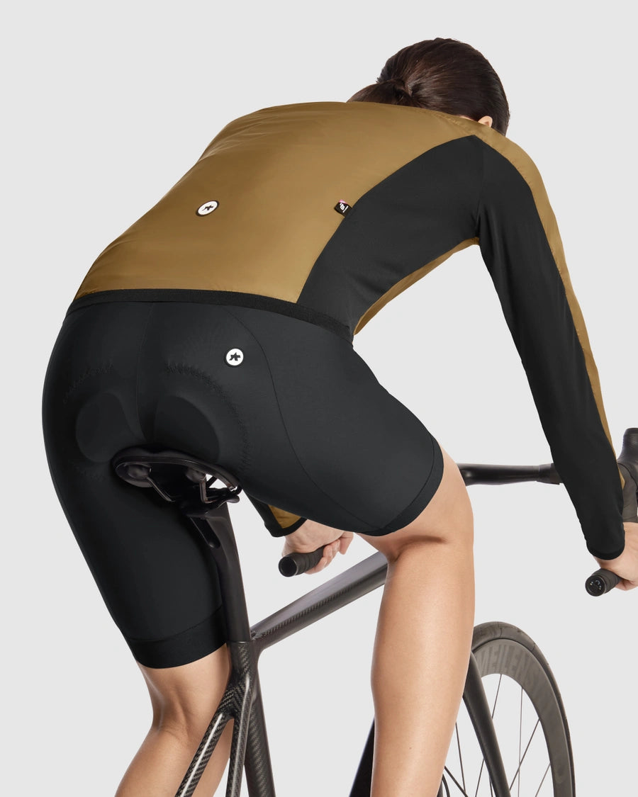 Casaco ASSOS UMA GT WIND C2 para mulher Cinza bronze