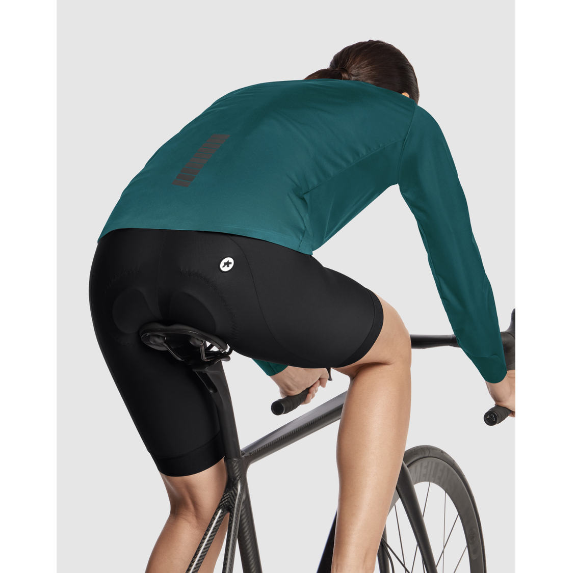 Casaco ASSOS UMA GT S11 Foundation Green para mulher