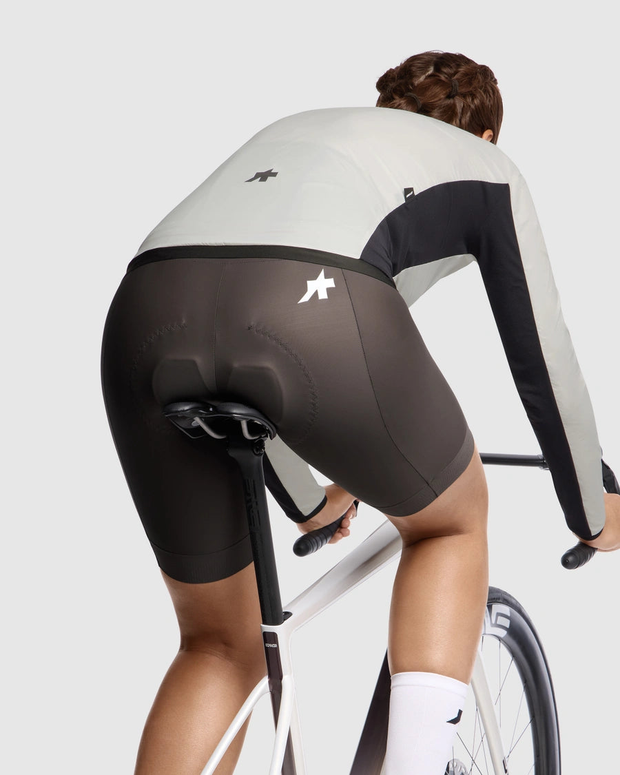 Casaco ASSOS UMA GT WIND S11 para mulher Leite de amêndoa