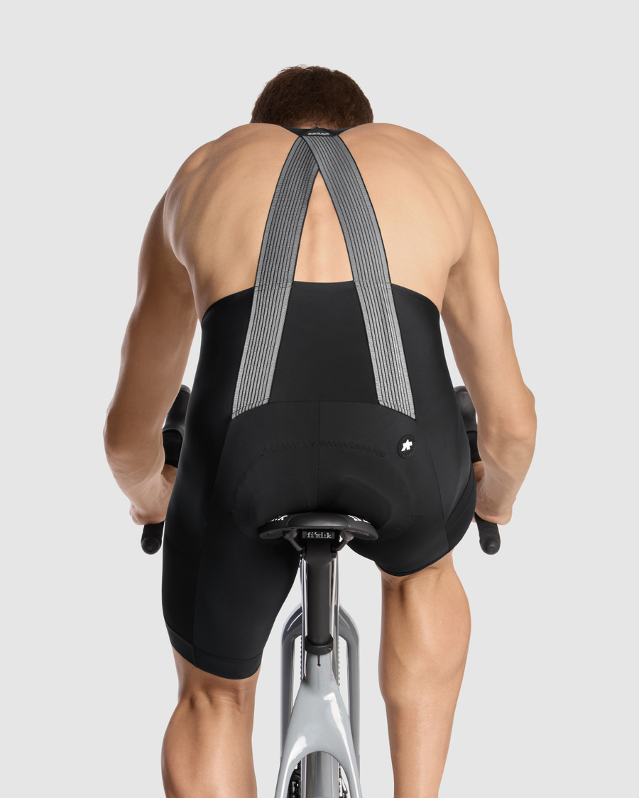 ASSOS TACTICA KIESKÄFER GRAVEL T5 Bib Short Preto