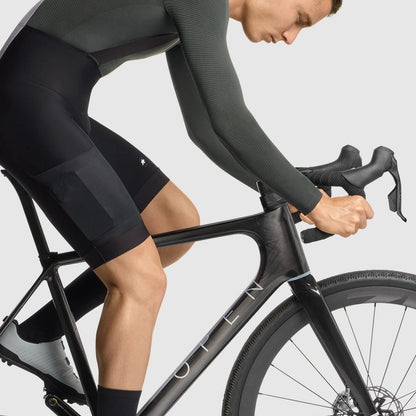Calção com Suspensórios ASSOS TACTICA SPRING FALL T5 Preto