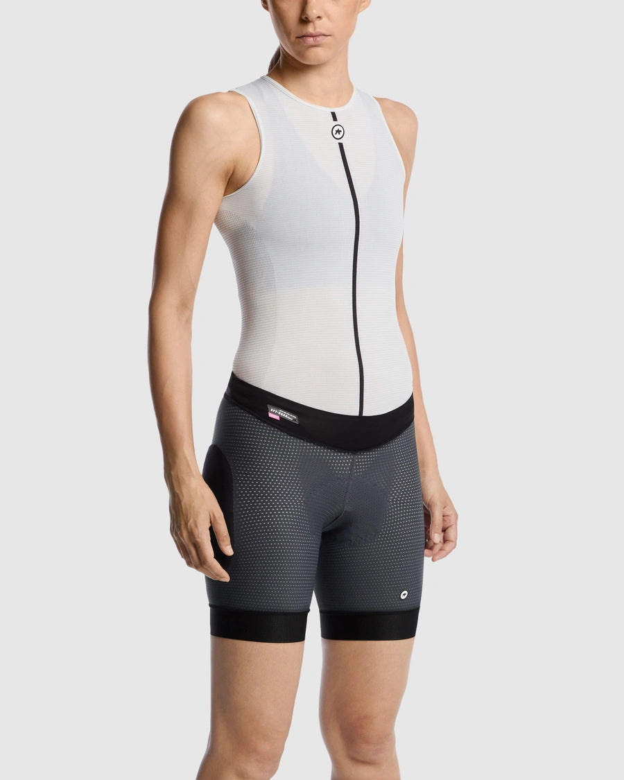 ASSOS TRAIL TACTICA HP T3 Short para mulher Cinzento