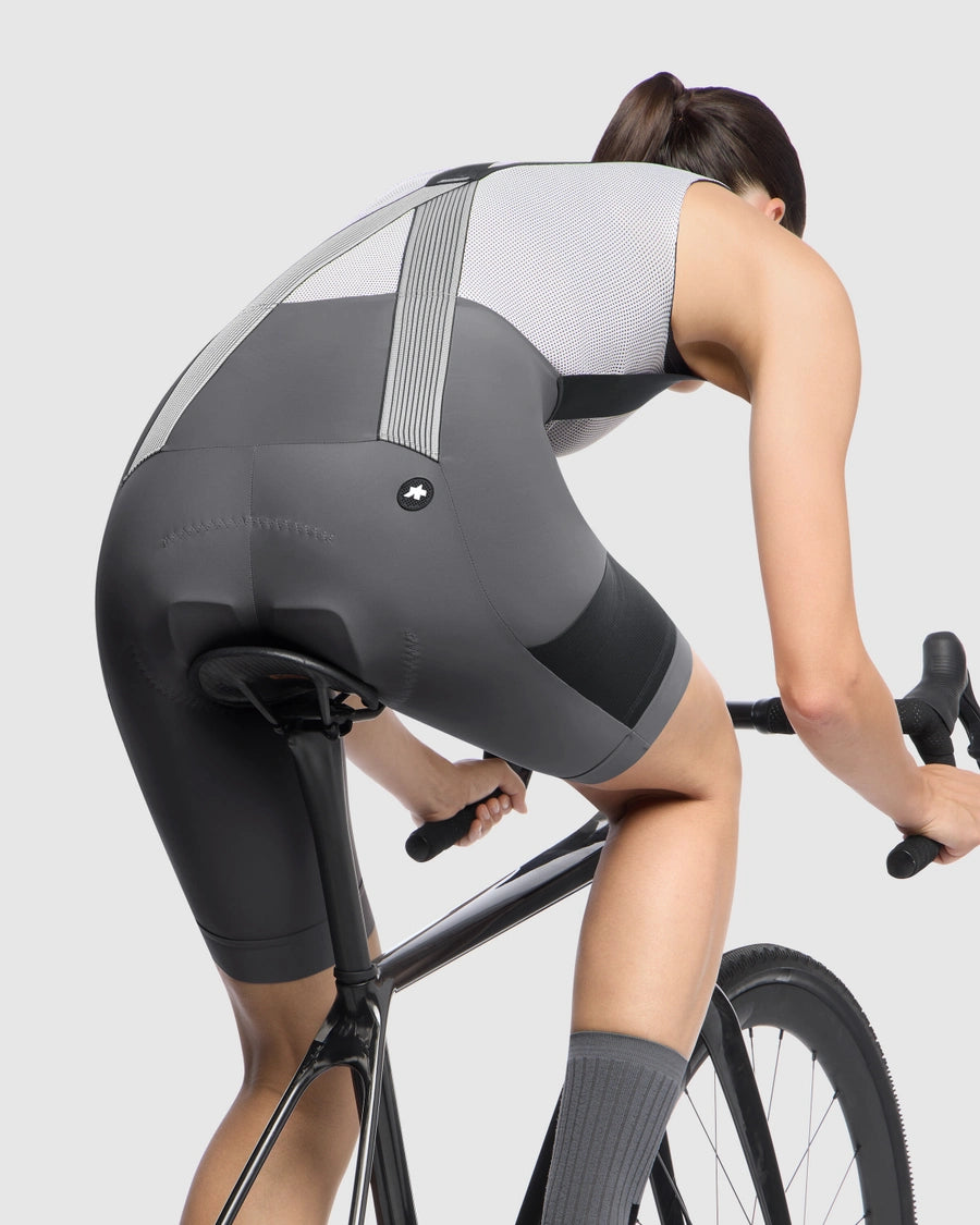 ASSOS TACTICA KIESKAFER T5 GRAVEL Bibshort Mulher Cinzento