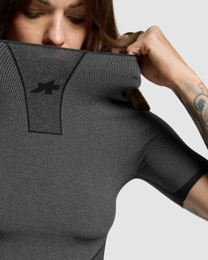 Camisola Interior ASSOS EQUIPE SPRING FALL P1 de Manga Curta Preto
