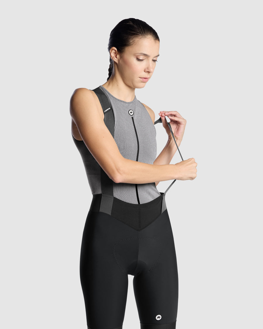 Roupa interior ASSOS NS SKIN LAYER P1 sem mangas para mulher, cinzenta