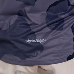 TROY LEE DESIGNS SKYLINE PRO FLOW CAMO Camisola de manga curta Carbono