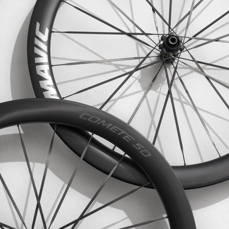 Roda Dianteira MAVIC COMETE 50 Tubeless Ready (Center Lock)