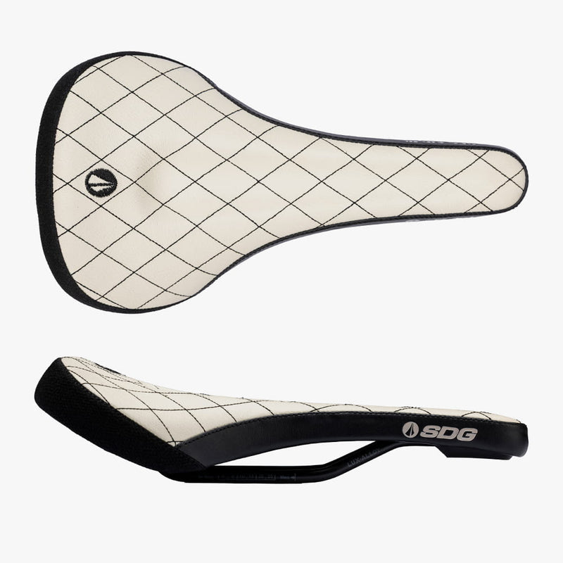Selim SDG Bel-Air V3 Max Stitched Leather branco, vista geral