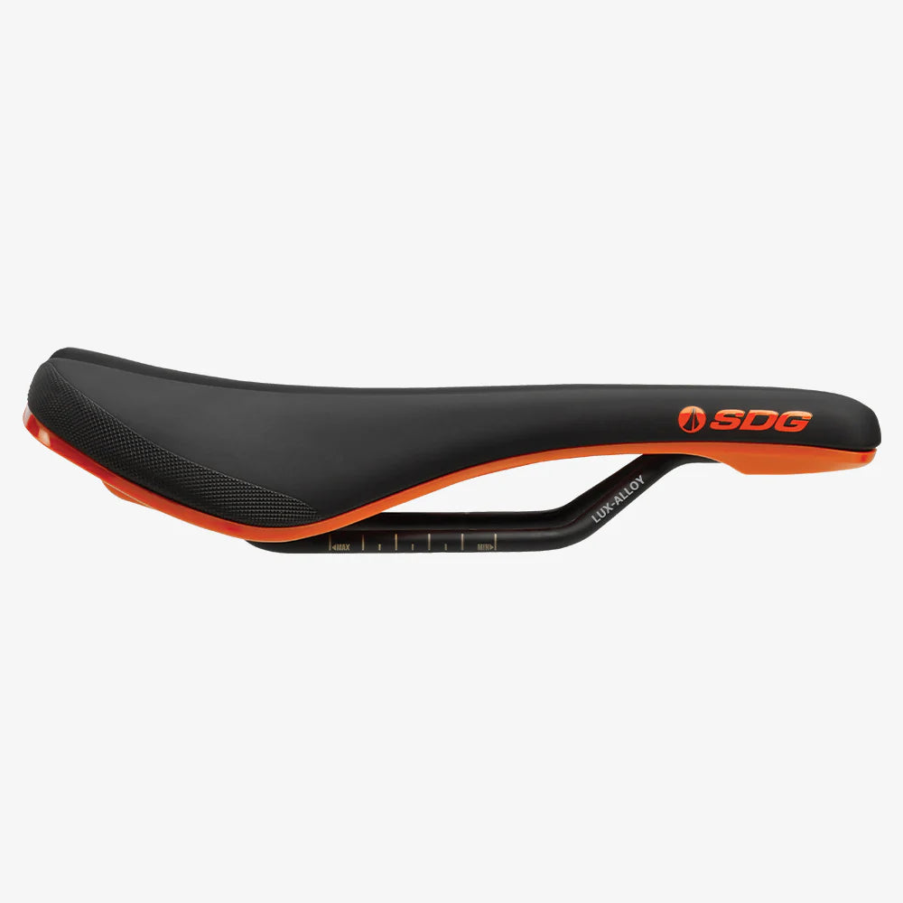 SDG BEL-AIR V3 Rails Lux Alloy Saddle Preto/Laranja