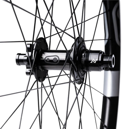 Roda Traseira CRANKBROTHERS SYNTHESIS Aluminium 2.0 DH I9 29" 12x148 mm Boost Preto