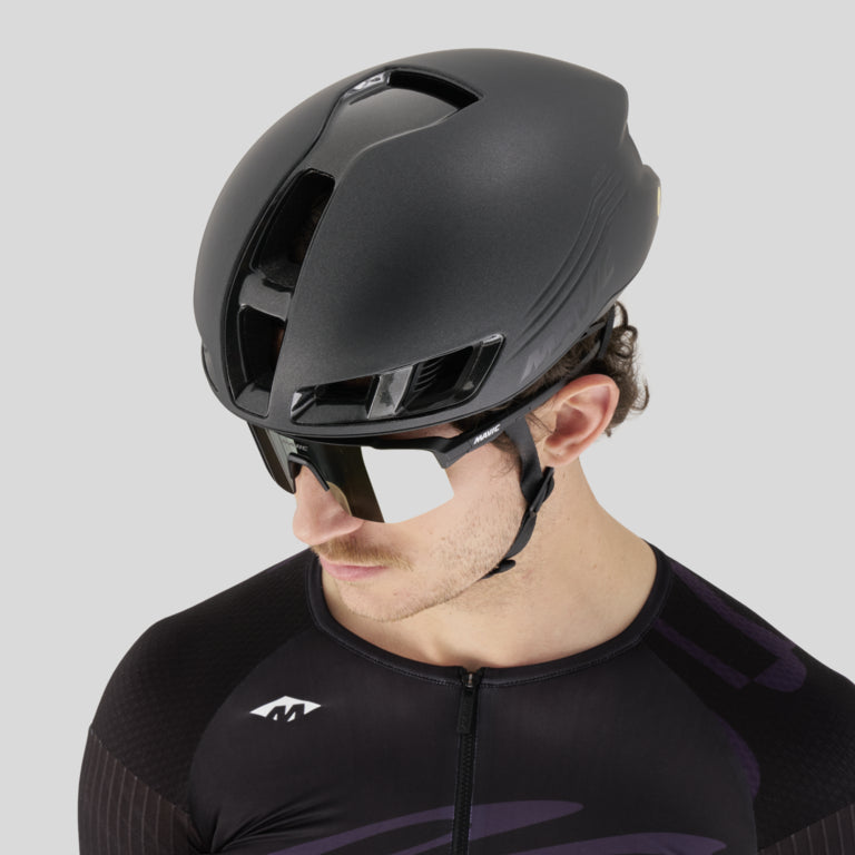 Capacete de estrada MAVIC COMETE ULTIMATE preto