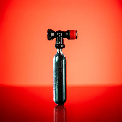 Inflador de CO2 LEZYNE CLIK DRIVE + cartucho de CO2 roscado
