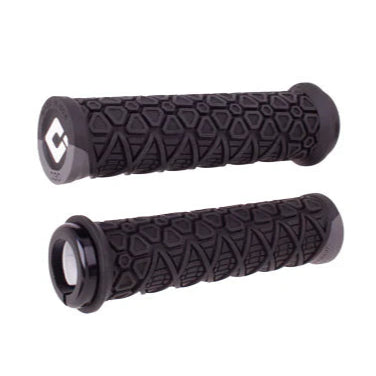 Punhos ODI VANQUISH Lock-On 135 mm Preto