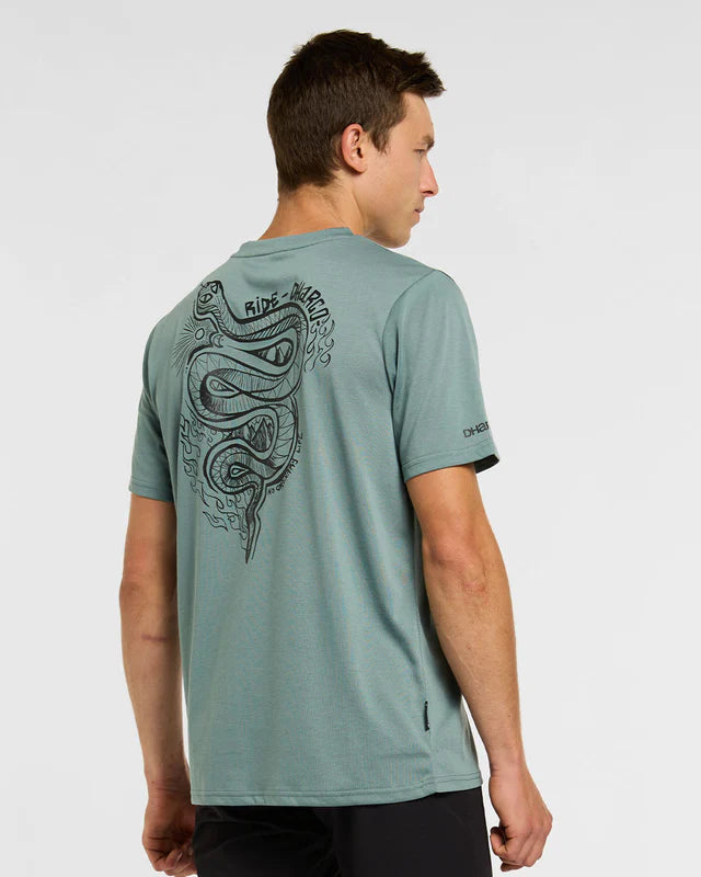 DHARCO TECH TEE ENVY Camisola de manga curta verde