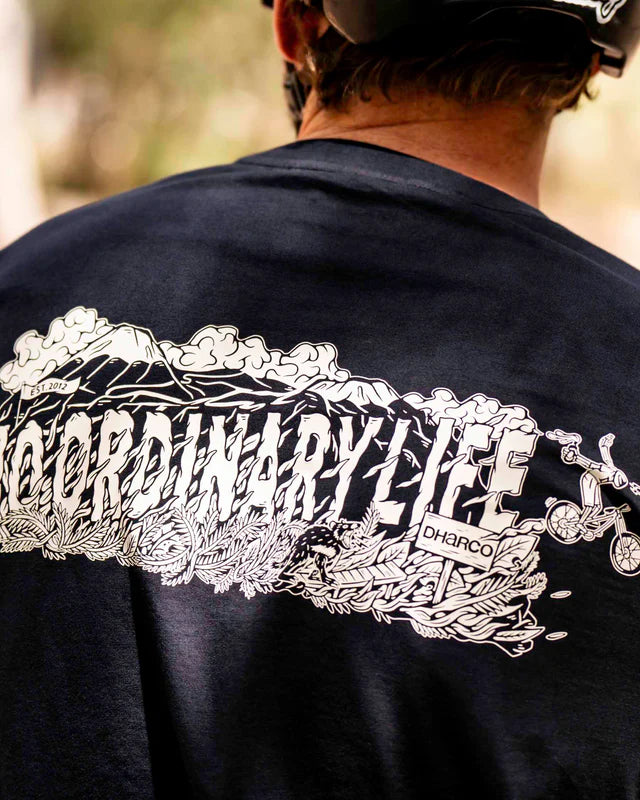 T-Shirt DHARCO COTTON KENTARO Manga curta Preto