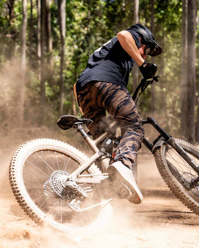 Calças DHARCO ATHER RECON Castanho/Preto