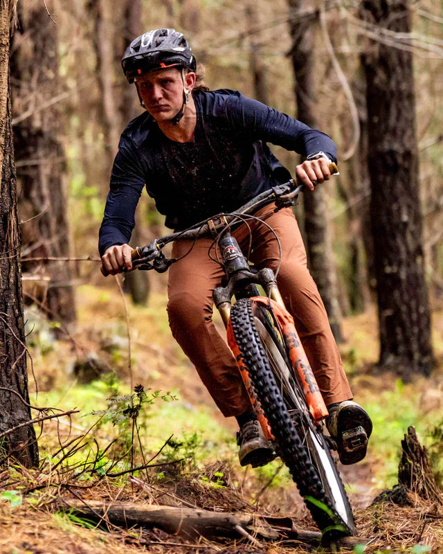 Calças DHARCO ATHER CANYON Castanho