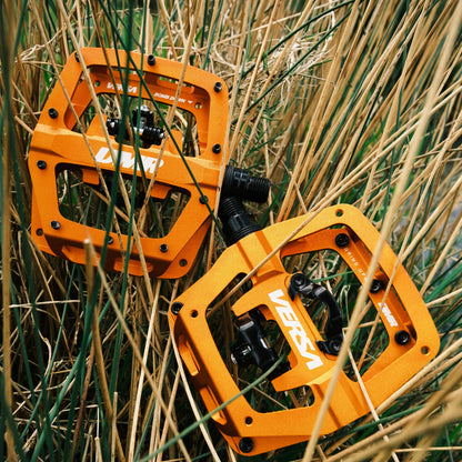 Pedais Planos / Auto DMR VERSA Laranja