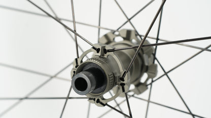 Par de Rodas SCOM AERO 50/62 Tubeless Ready (Center Lock)