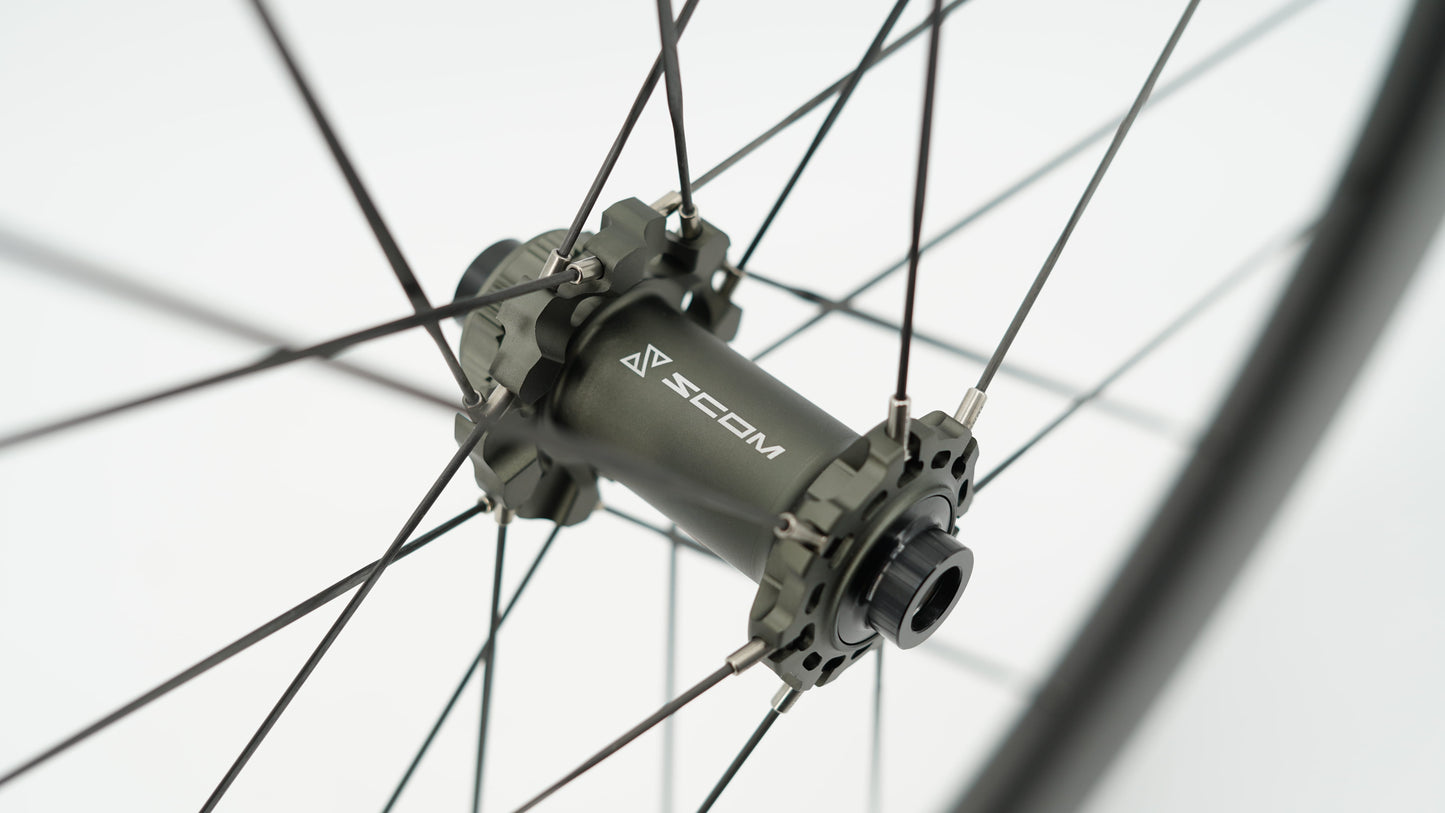 Par de rodas SCOM ULTRA + Tubeless Ready (bloqueio central)