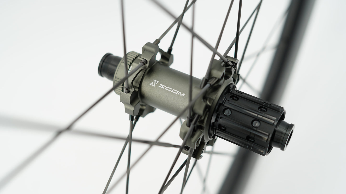 Pares de rodas SCOM ULTRA Tubeless Ready (Center Lock)
