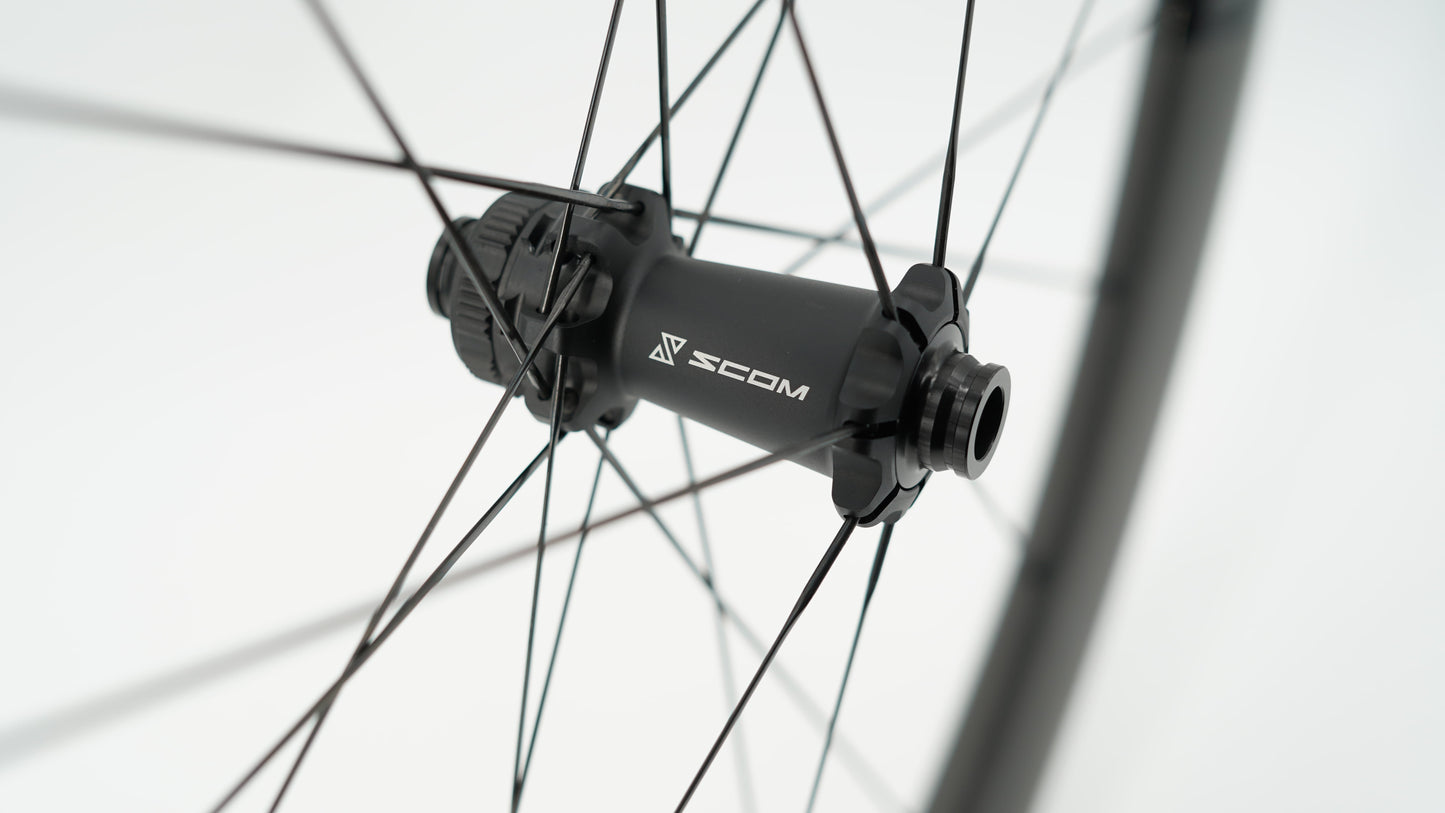 Par de rodas SCOM EVO Tubeless Ready (Center Lock)