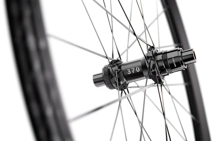 Roda Traseira DT SWSISS G 1800 SPLINE 20 DISC Tubeless Ready (Center Lock)