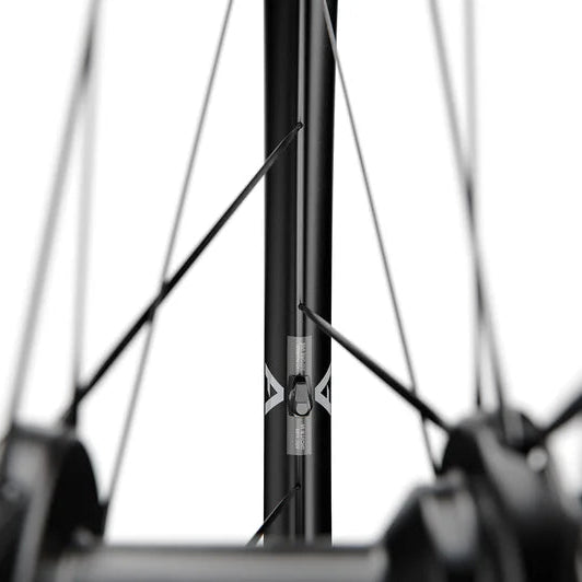 Par de rodas DT SWISS ARC 1400 DICUT 85 Tubeless Ready (Center Lock)