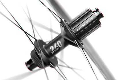 Roda Traseira DT SWISS ER 1400 DICUT 25 DISC Tubeless Ready (Center Lock)