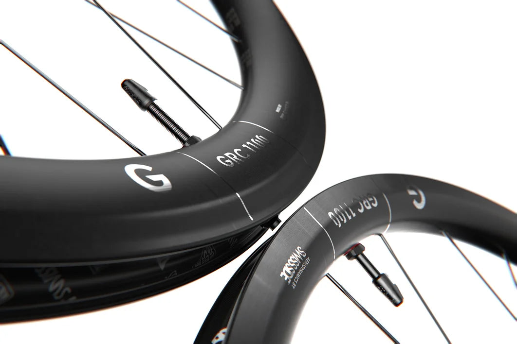 Roda dianteira DT SWISS GRC 1100 DICUT 30 DISC Tubeless Ready (Center Lock)