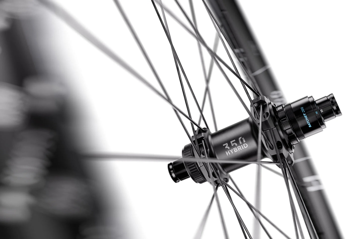 Roda traseira DT SWISS HX 1700 SPLINE 30 mm 27,5" 12x148 mm Boost