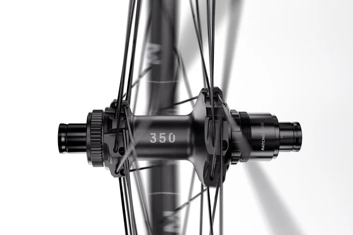 Roda traseira DT SWISS XM 1700 SPLINE 30 mm 27.5" 12x148 mm Boost 2026